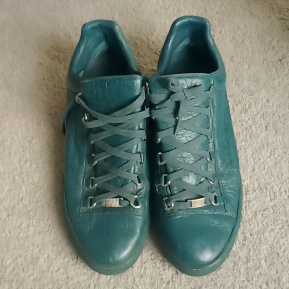 Balenciaga Arena grained leather low top sneakers sz 45 #483494